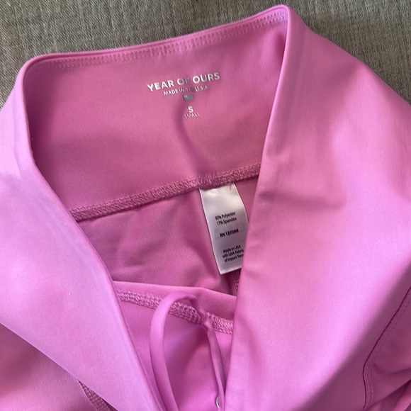 SOLD Year of Ours Pink Football Legging Size Small SOLD - Picture 4 of 5